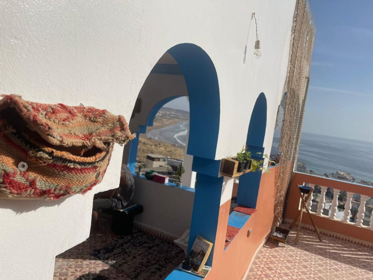 Binic Surf House Bed & Breakfast Taghazout Exterior photo