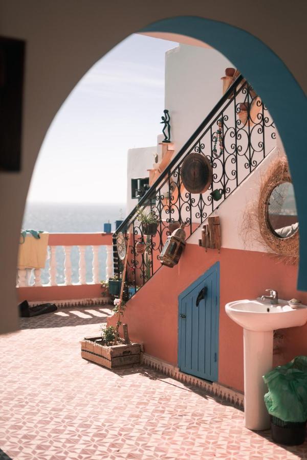 Binic Surf House Bed & Breakfast Taghazout Exterior photo
